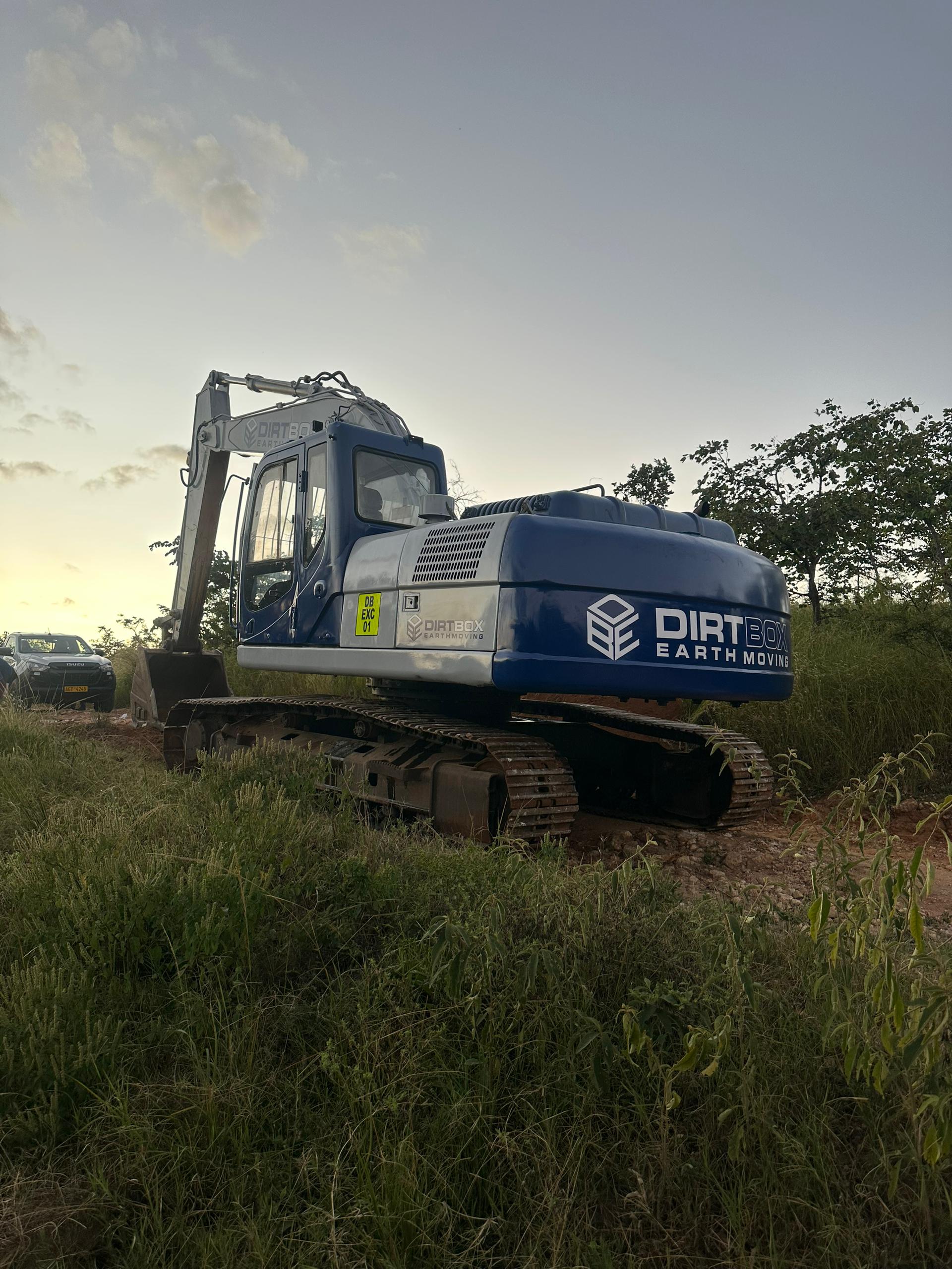 Excavator Rental Zimbabwe - Dirtbox Excavator for hire in Harare