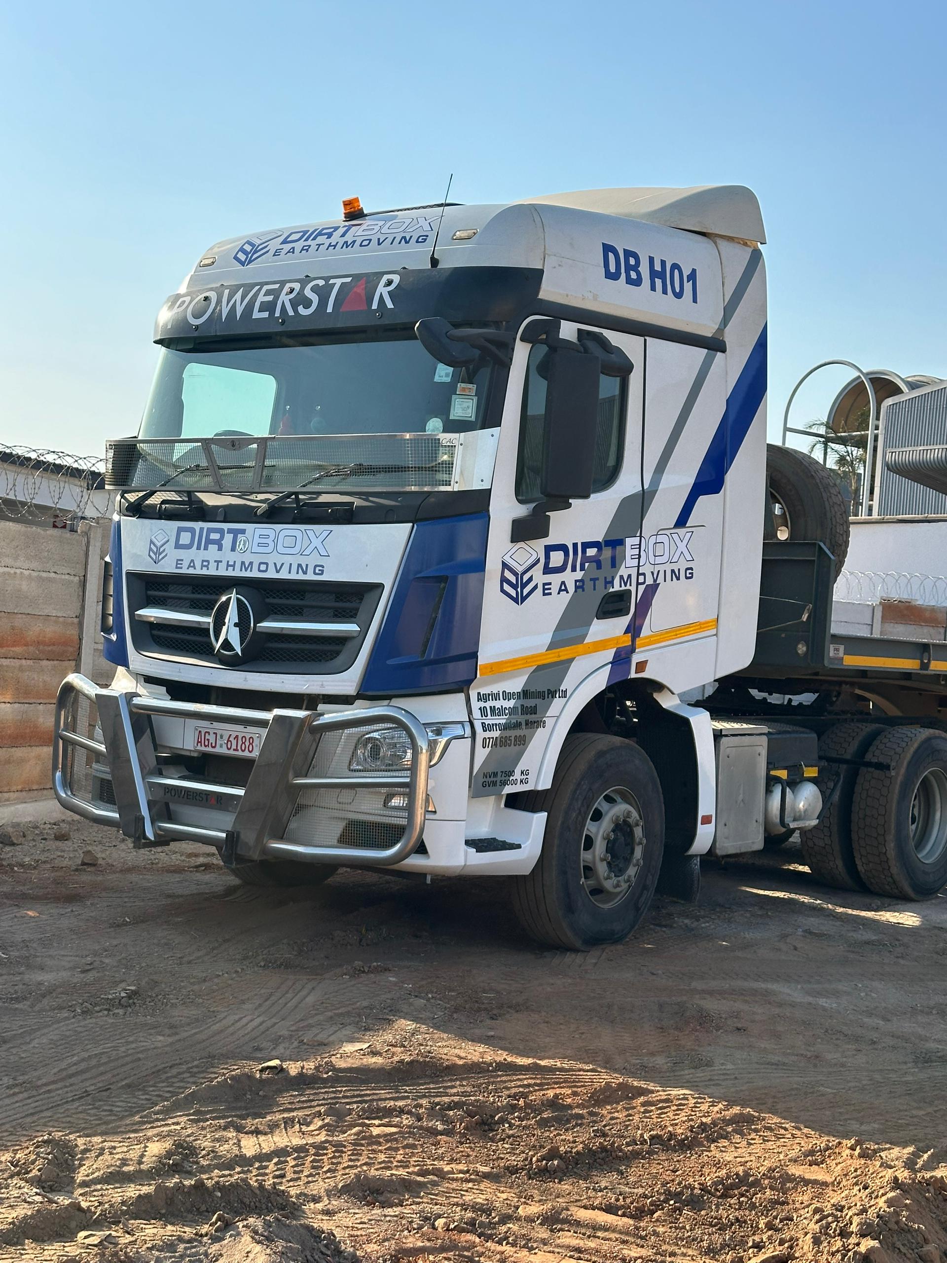 Lowbed Trailer Rental Zimbabwe - DirtBox Lowbed Trailer for hire in Harare